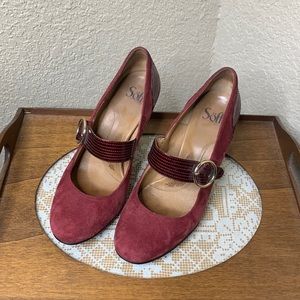 Sofft Red Suede maryjane heels